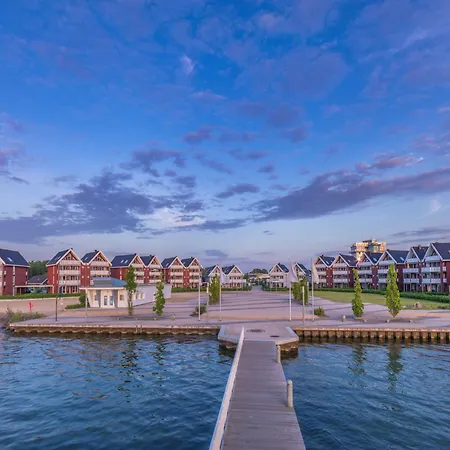 Mitteldeck 503 Apartment *